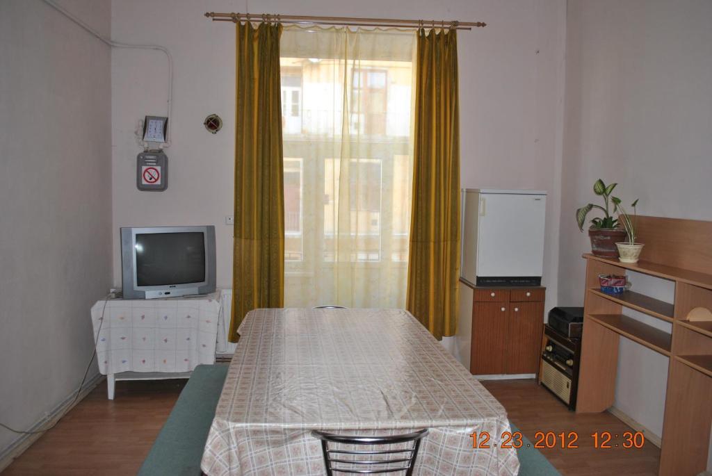 Hostel Comfort Lviv Exterior photo